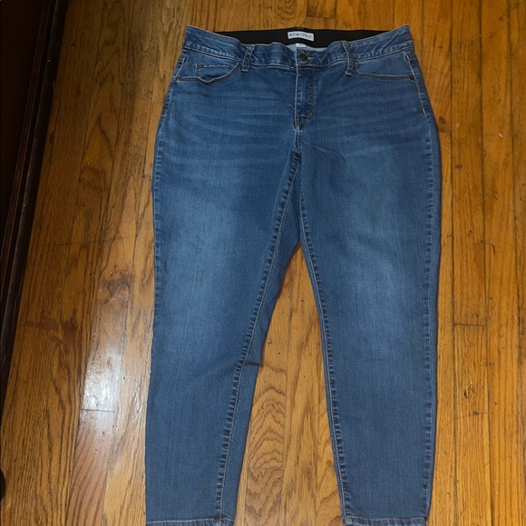 Ava & Viv Classic Blue Women's Jeans Size 16W - Picture 4 of 7